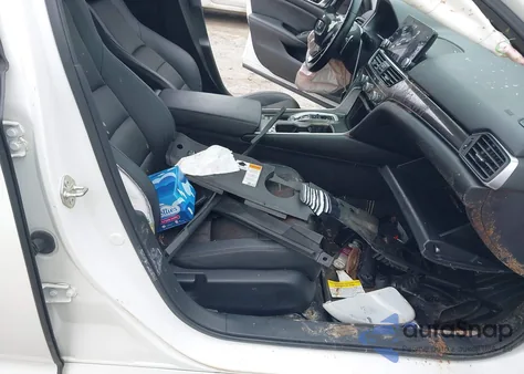 2020 Honda Accord Sport 2.0T z USA, uszkodzony, nr VIN 1HGCV2F3XLA024320